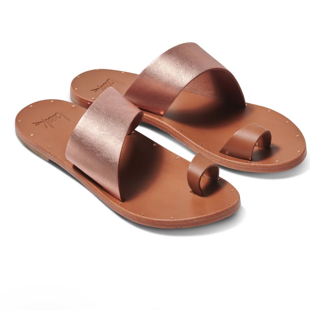 Beek Finch Leather Toe Ring Sandal